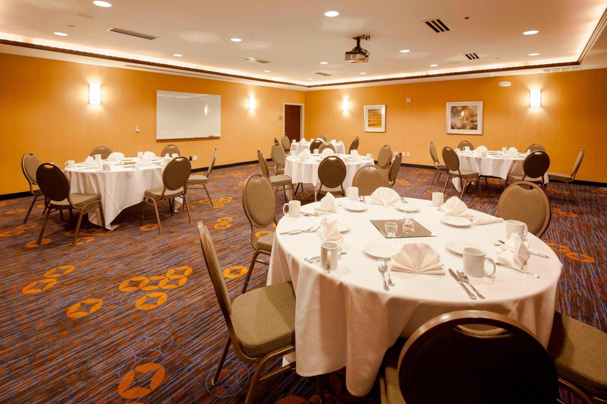 Hotel Courtyard By Marriott Madison West / Middleton Exterior foto