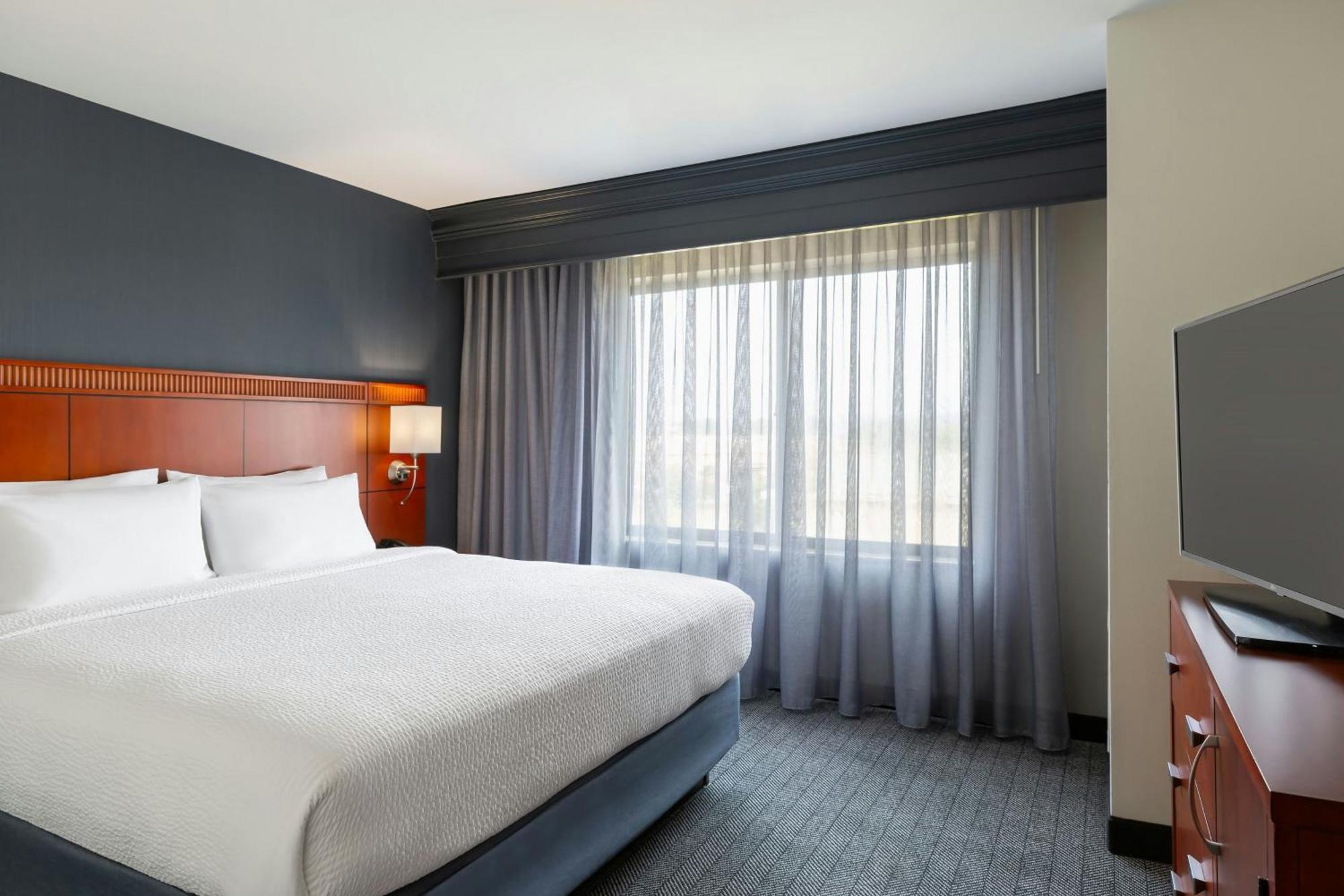 Hotel Courtyard By Marriott Madison West / Middleton Exterior foto